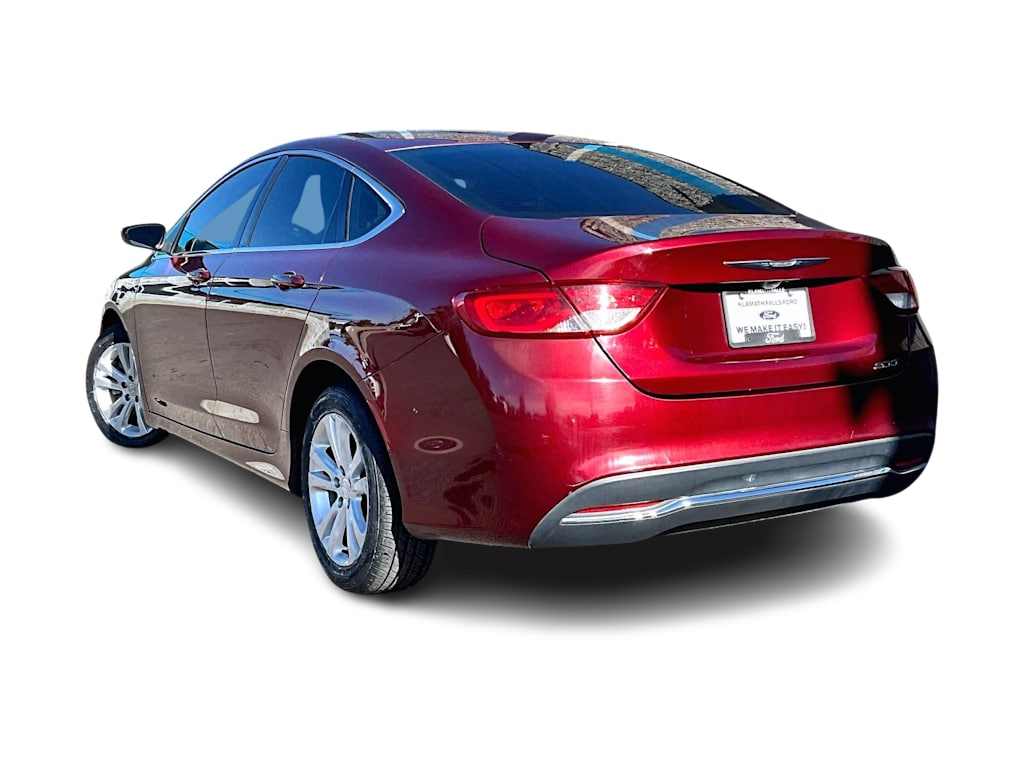 Thumbnail: 2016 Chrysler 200 - 4