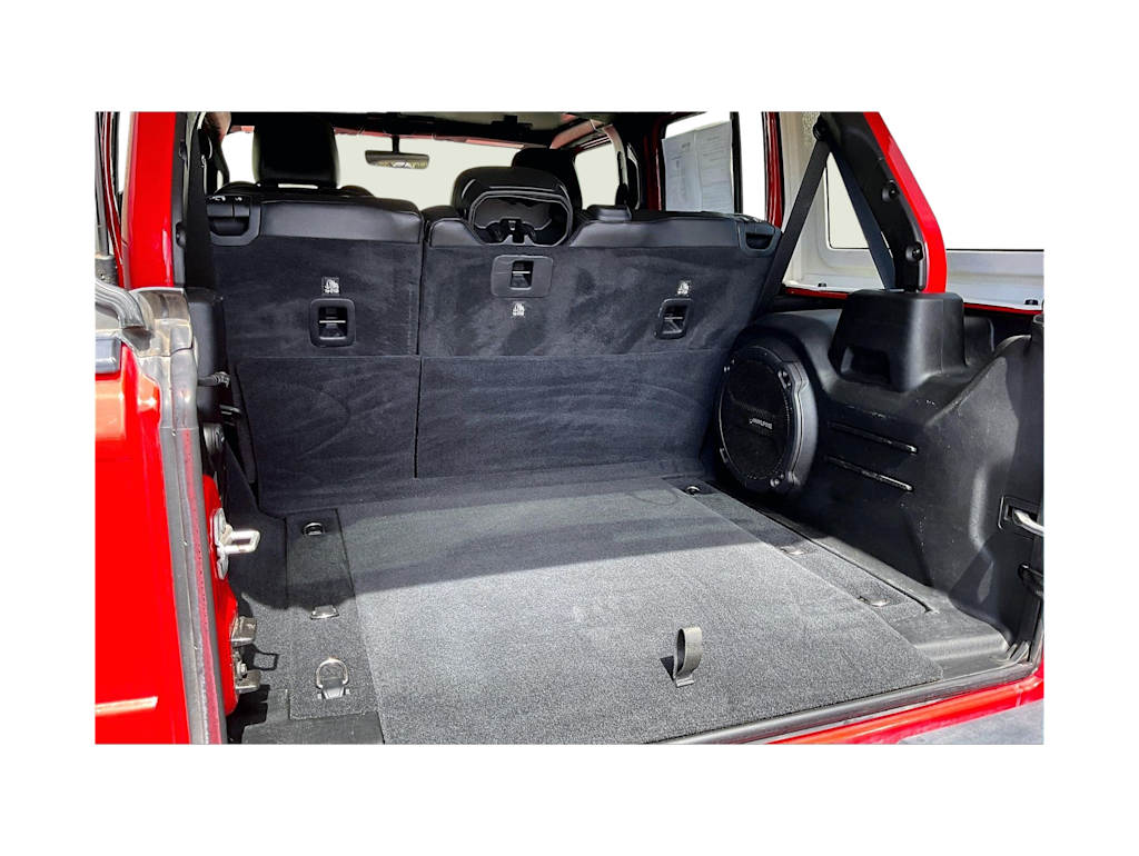 Thumbnail: 2020 Jeep Wrangler - 18