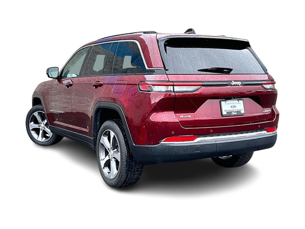 Thumbnail: 2023 Jeep Grand Cherokee - 4