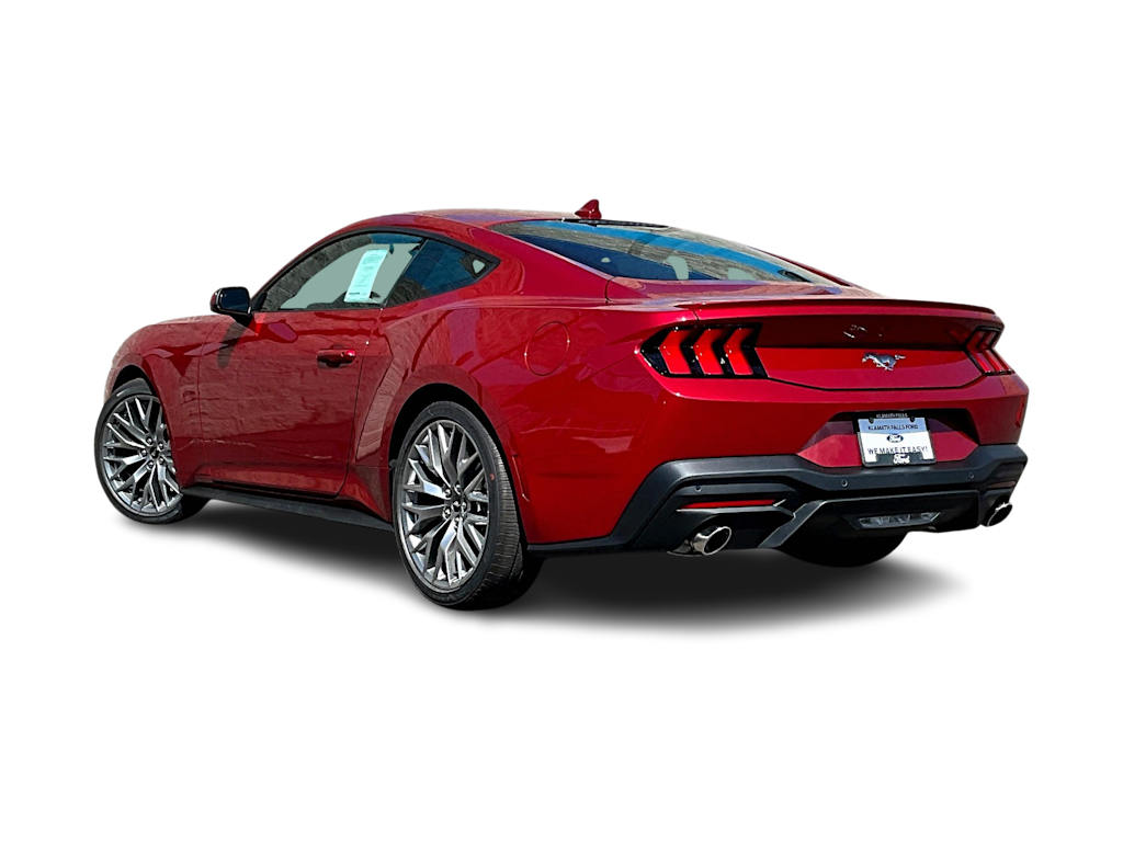 2024 Ford Mustang  5