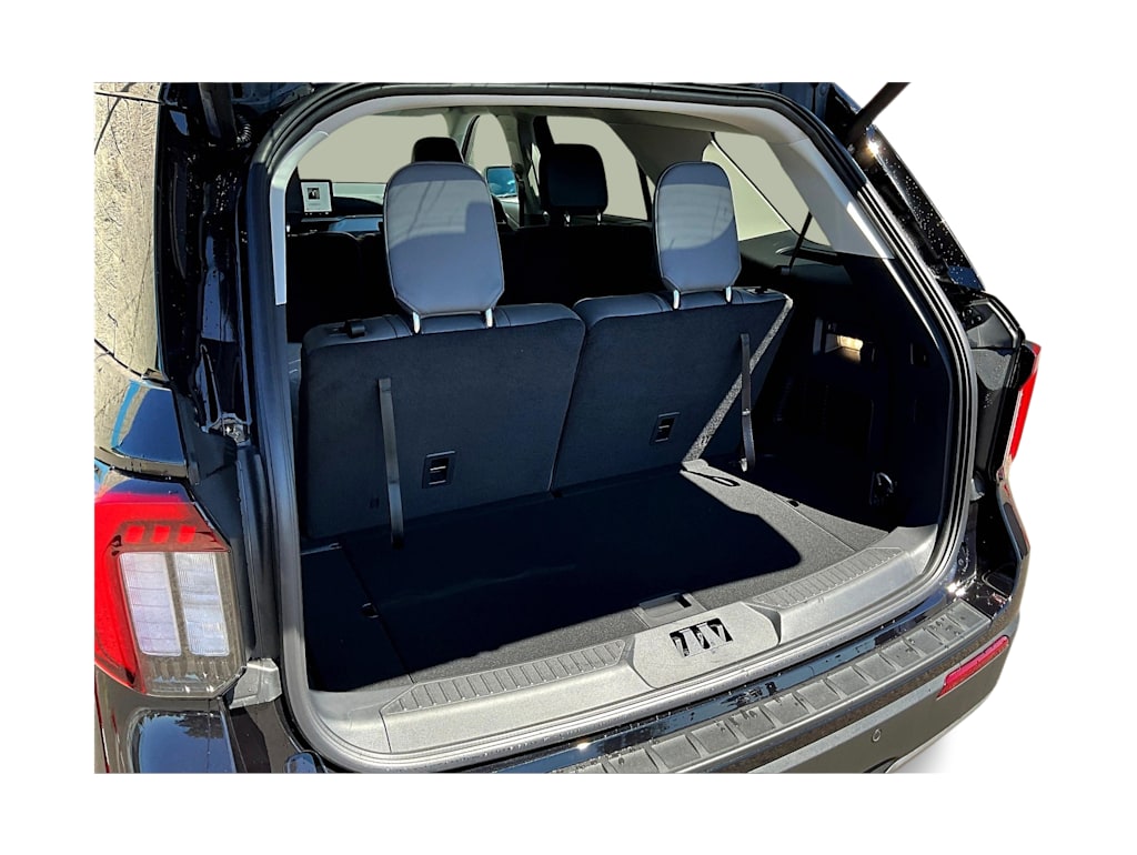 Thumbnail: 2025 Ford Explorer - 17