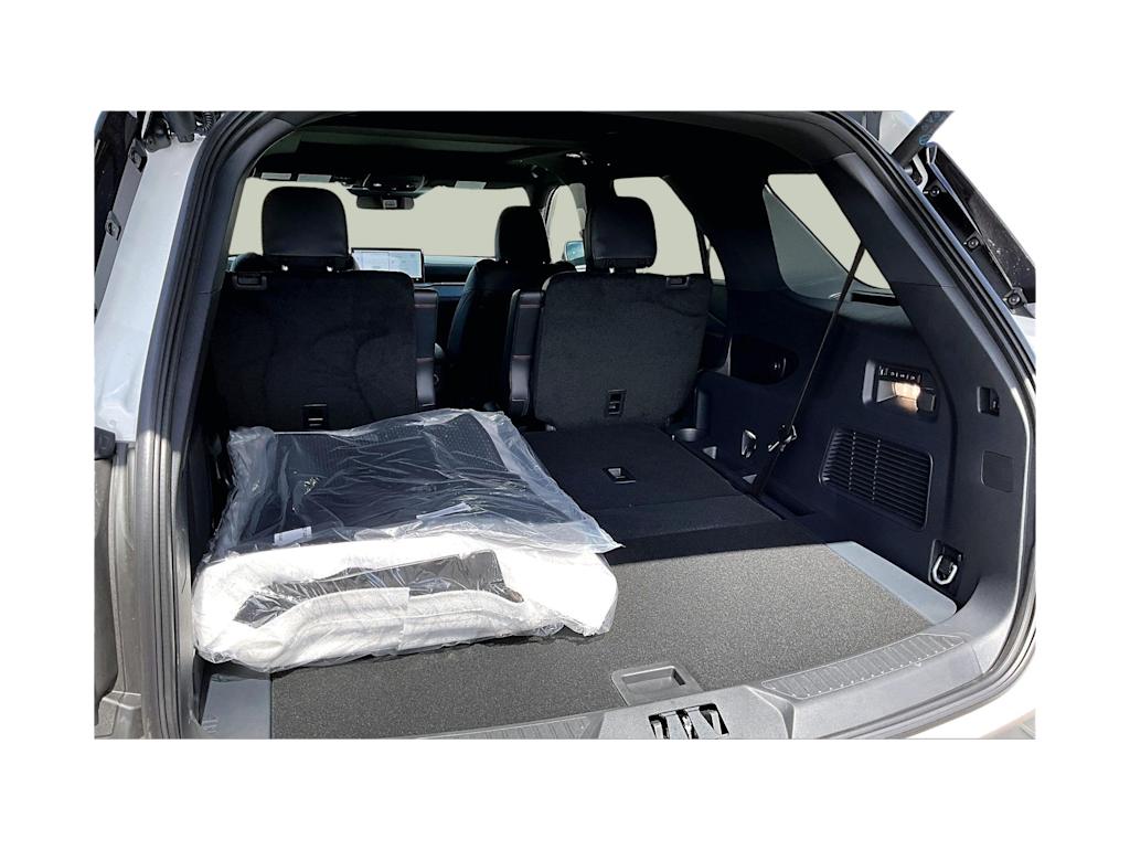 Thumbnail: 2026 Ford Explorer - 18