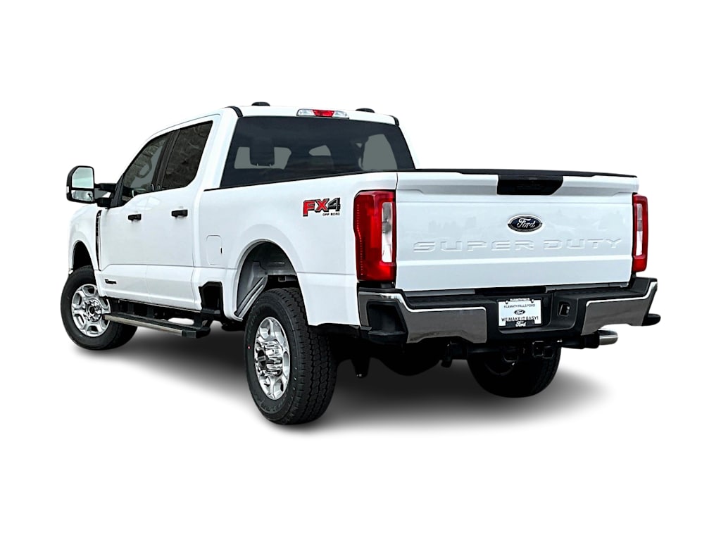 2025 Ford F-250 XLT 4