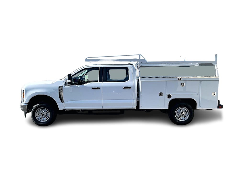 Thumbnail: 2026 Ford F-350 - 3