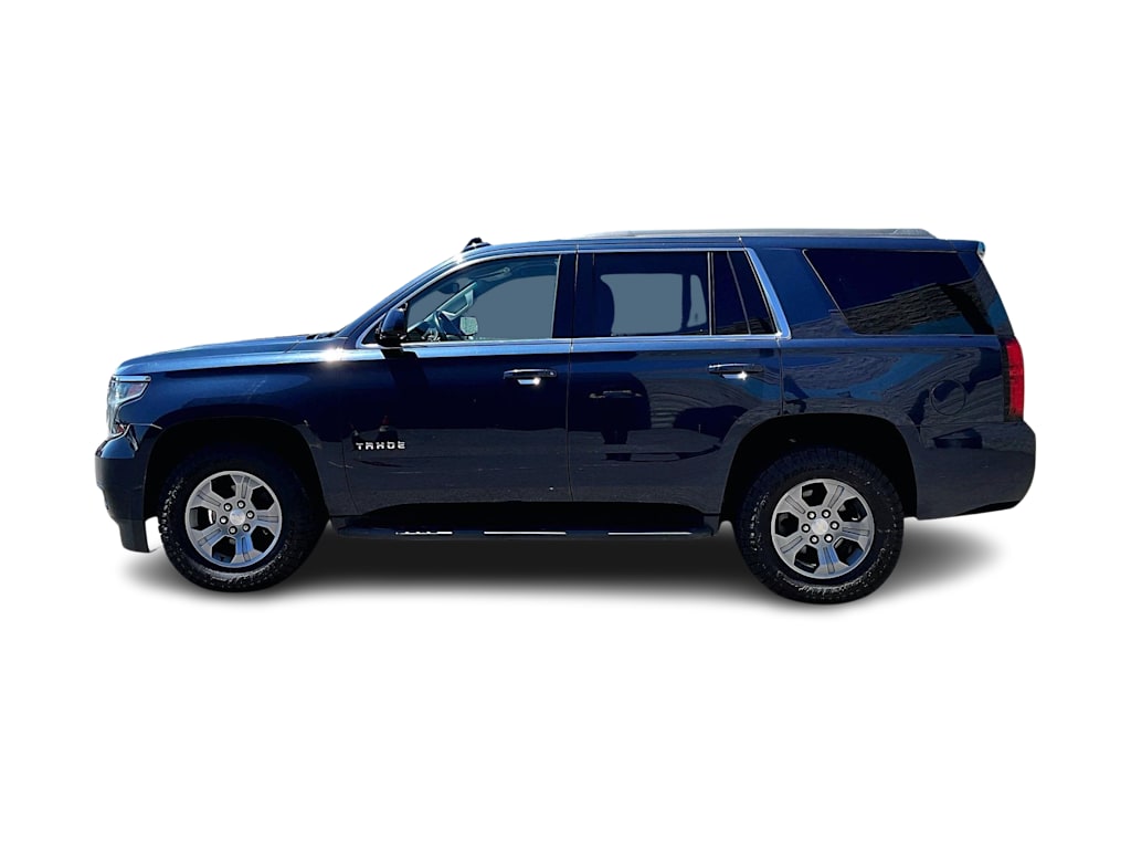 Thumbnail: 2020 Chevrolet Tahoe - 3
