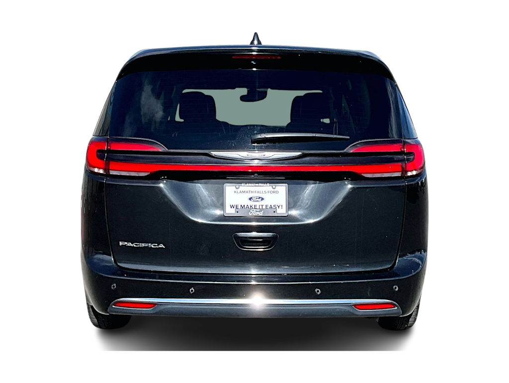 Thumbnail: 2023 Chrysler Pacifica - 5