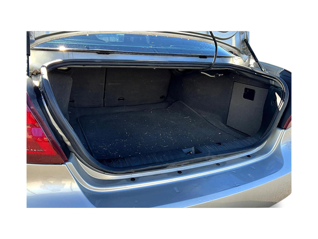 Thumbnail: 2004 Pontiac Grand Prix - 17