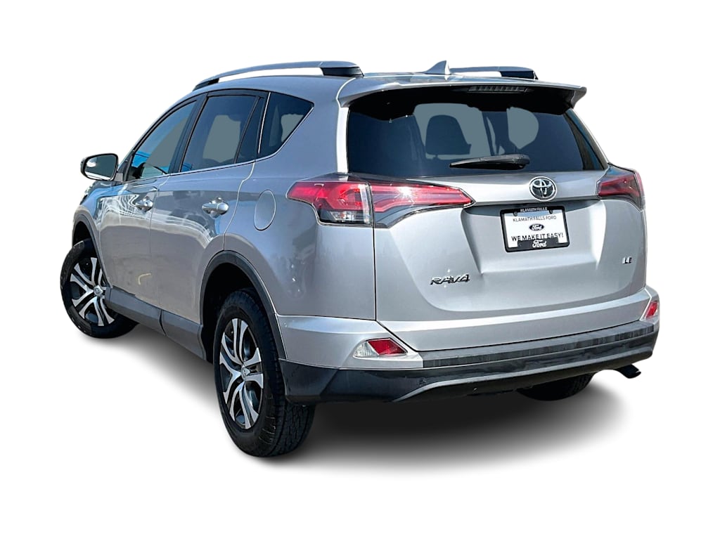 Thumbnail: 2018 Toyota RAV4 - 4