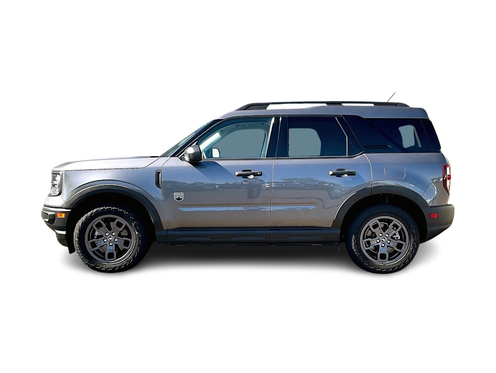 Thumbnail: 2022 Ford Bronco Sport - 3