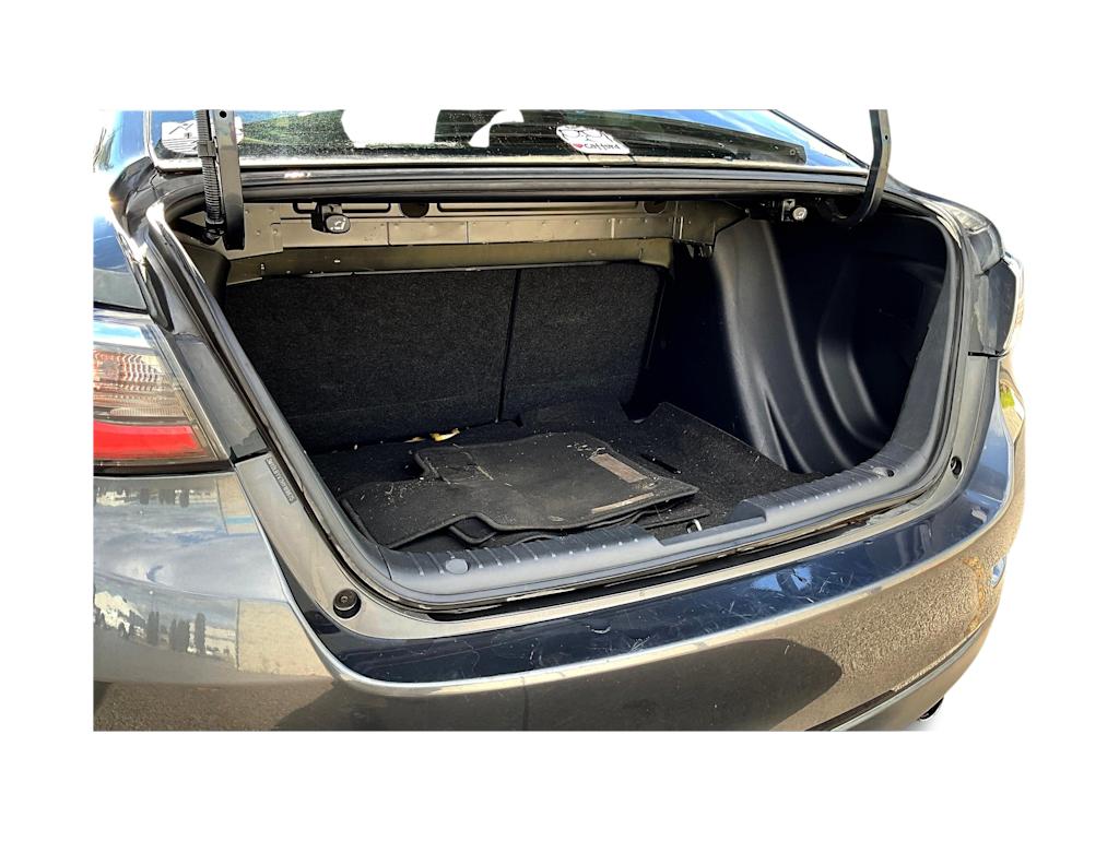 Thumbnail: 2017 Toyota Yaris iA - 18