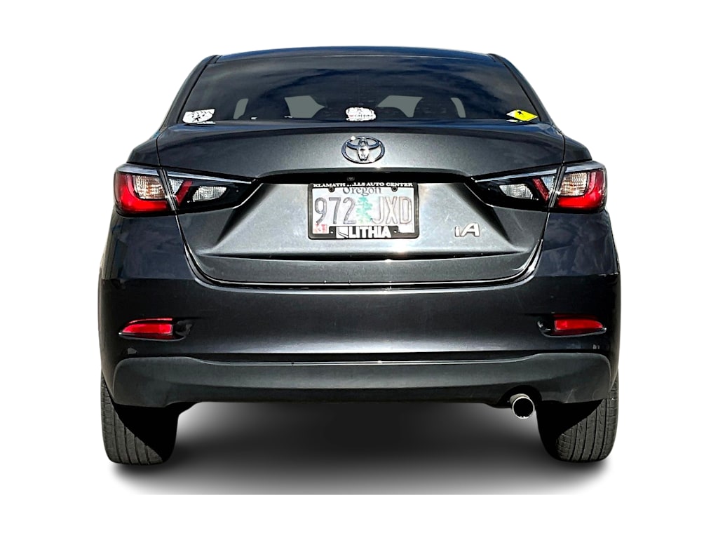 Thumbnail: 2017 Toyota Yaris iA - 5