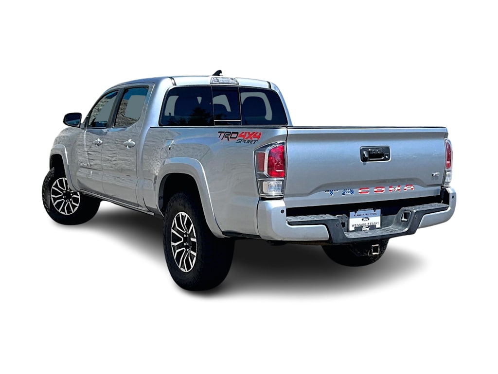 Thumbnail: 2022 Toyota Tacoma - 4
