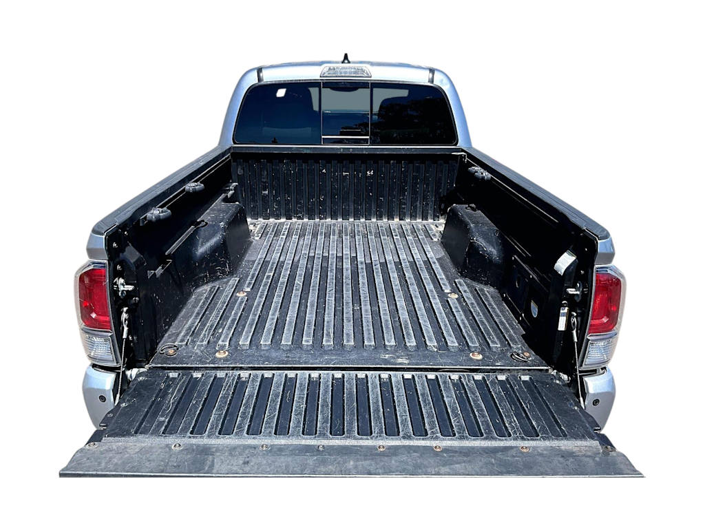 Thumbnail: 2022 Toyota Tacoma - 19