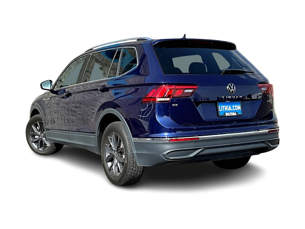 2022 Volkswagen Tiguan SE 4