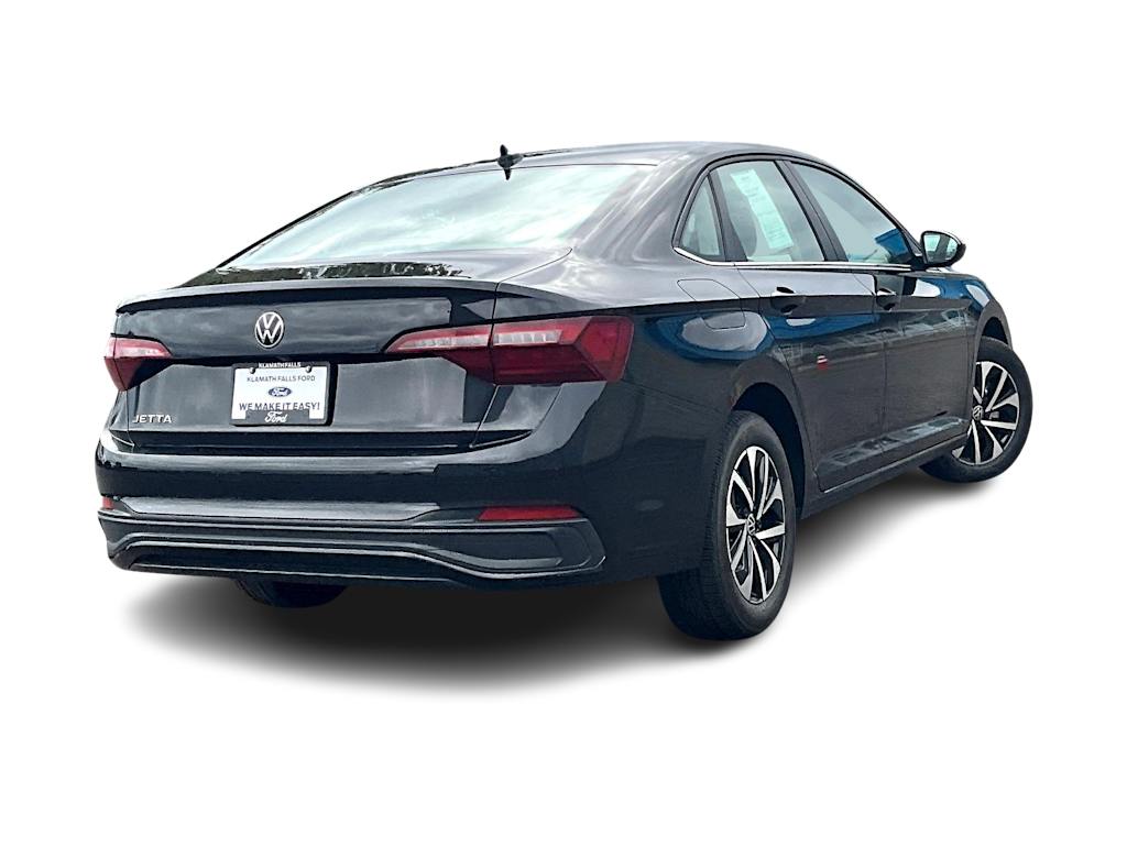 Thumbnail: 2024 Volkswagen Jetta - 24