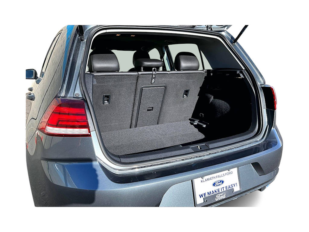 Thumbnail: 2021 Volkswagen Golf - 17