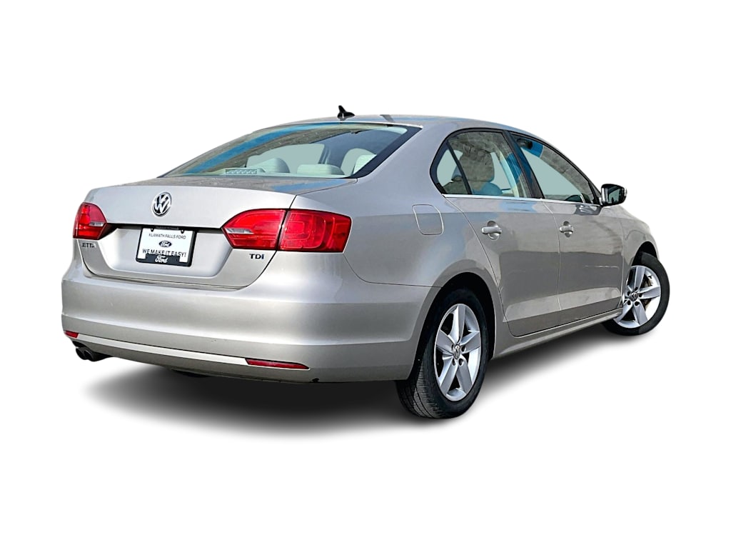 Thumbnail: 2014 Volkswagen Jetta - 22