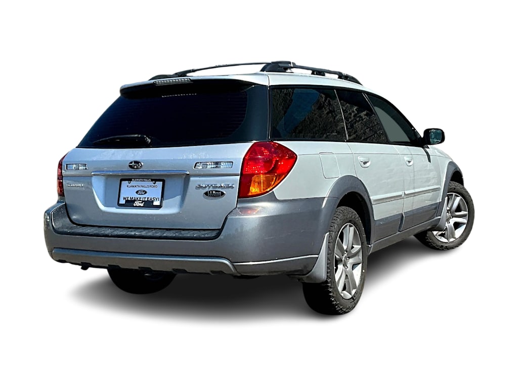 Thumbnail: 2005 Subaru Outback - 23