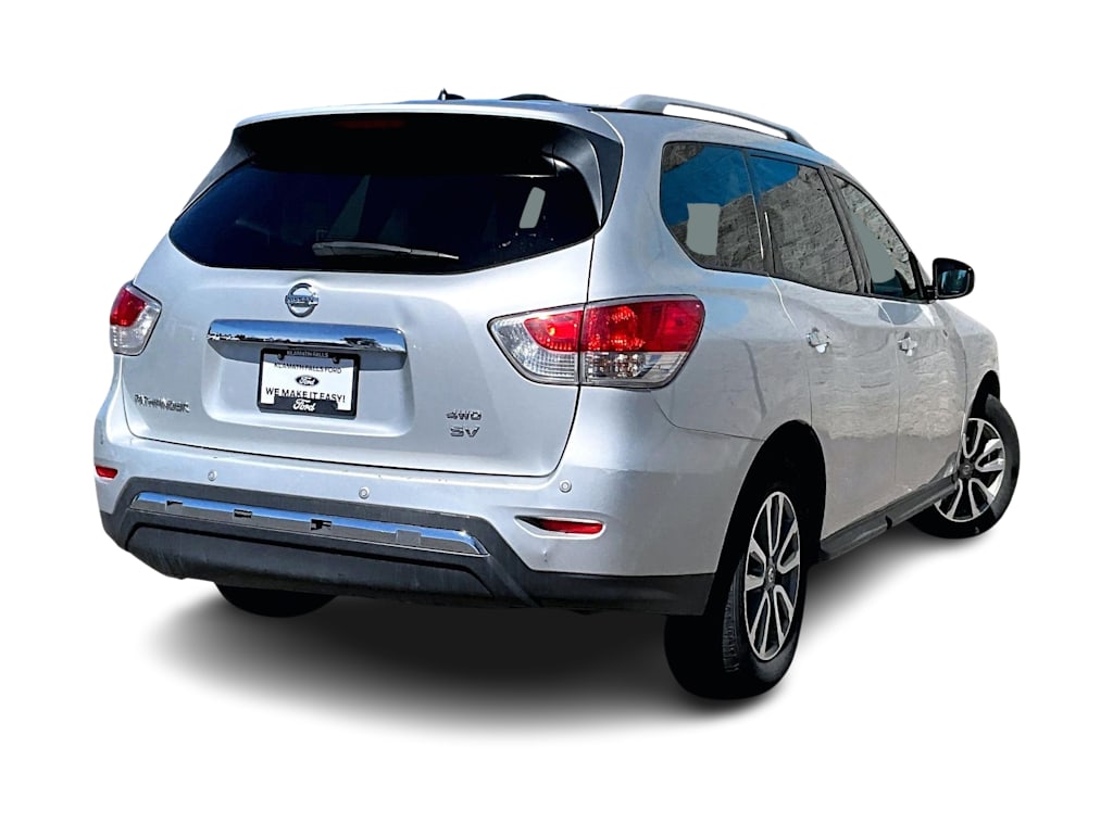 Thumbnail: 2015 Nissan Pathfinder - 24