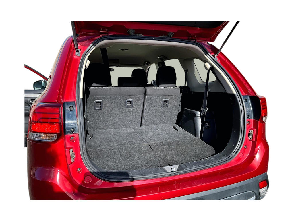 Thumbnail: 2018 Mitsubishi Outlander - 19