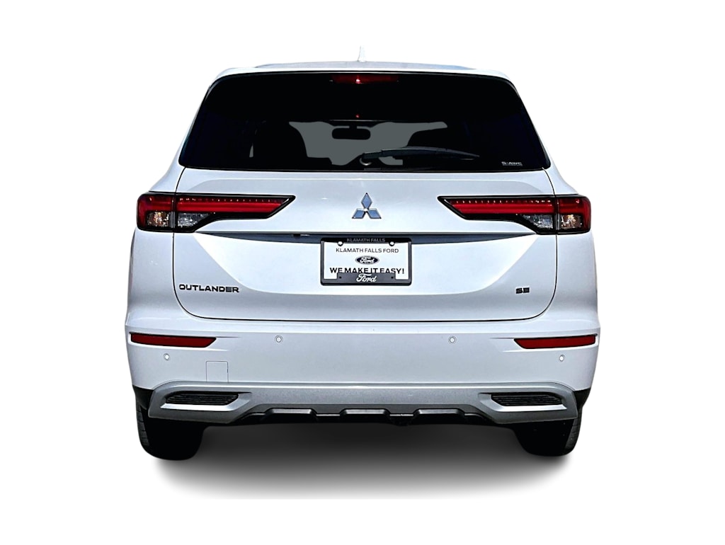 Thumbnail: 2022 Mitsubishi Outlander - 5