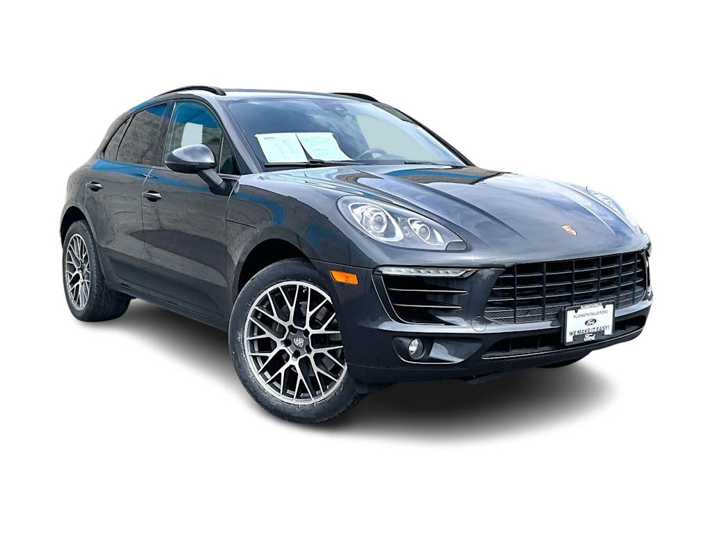 Thumbnail: 2018 Porsche Macan - 22