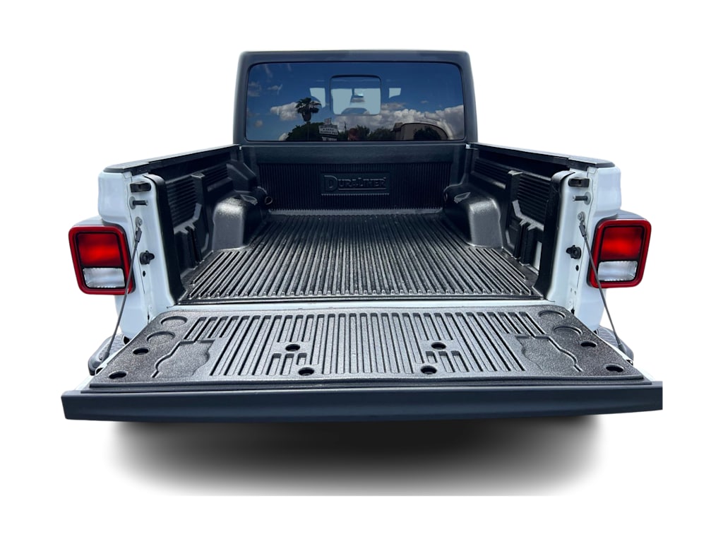 Thumbnail: 2023 Jeep Gladiator - 18
