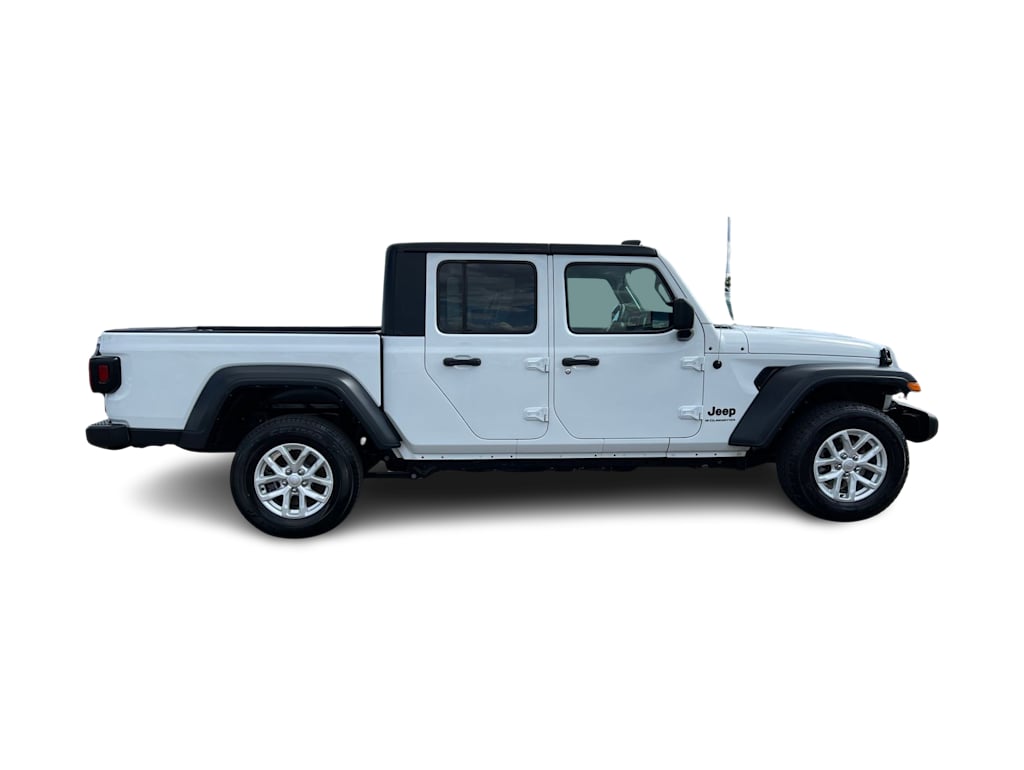 Thumbnail: 2023 Jeep Gladiator - 22