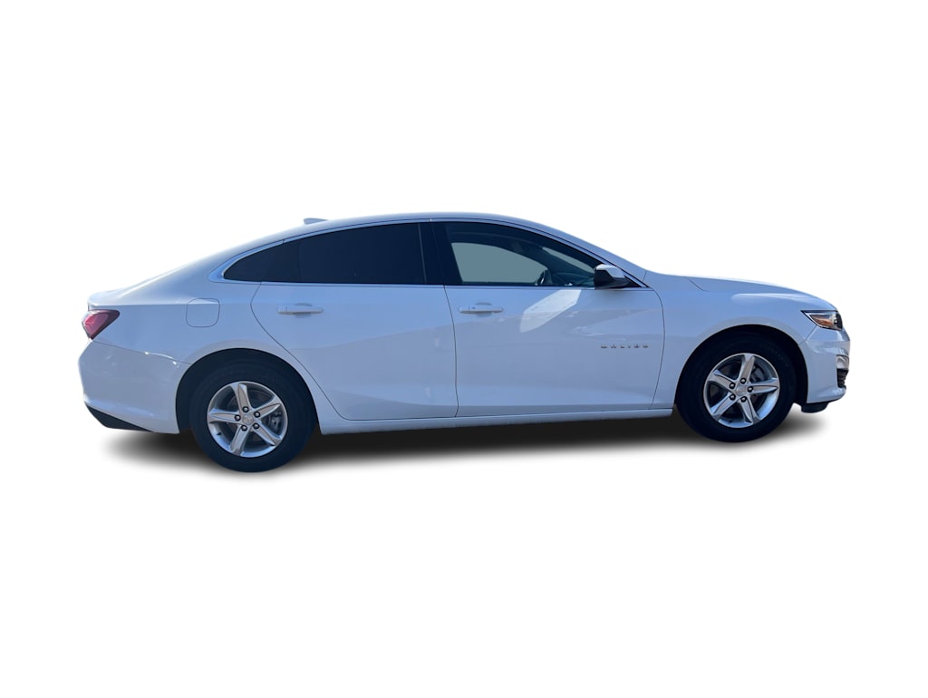 Thumbnail: 2022 Chevrolet Malibu - 18
