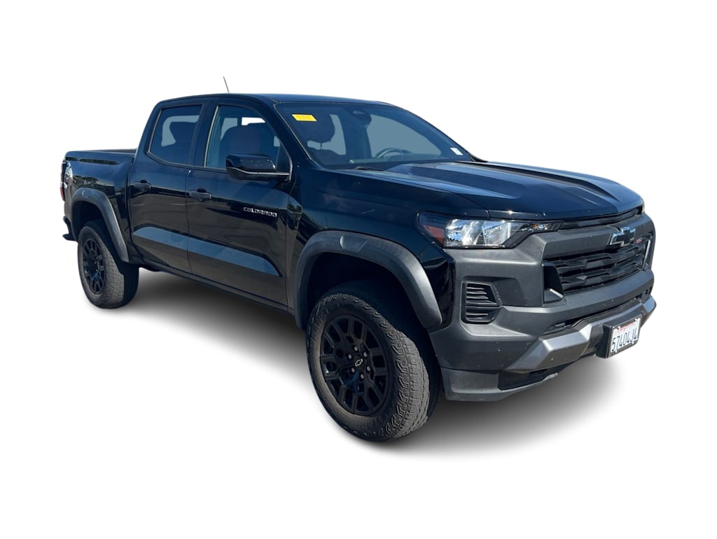 Thumbnail: 2024 Chevrolet Colorado - 15