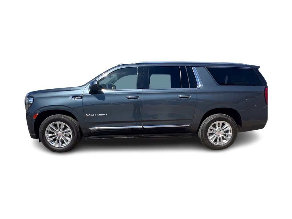 Thumbnail: 2021 GMC Yukon XL - 3