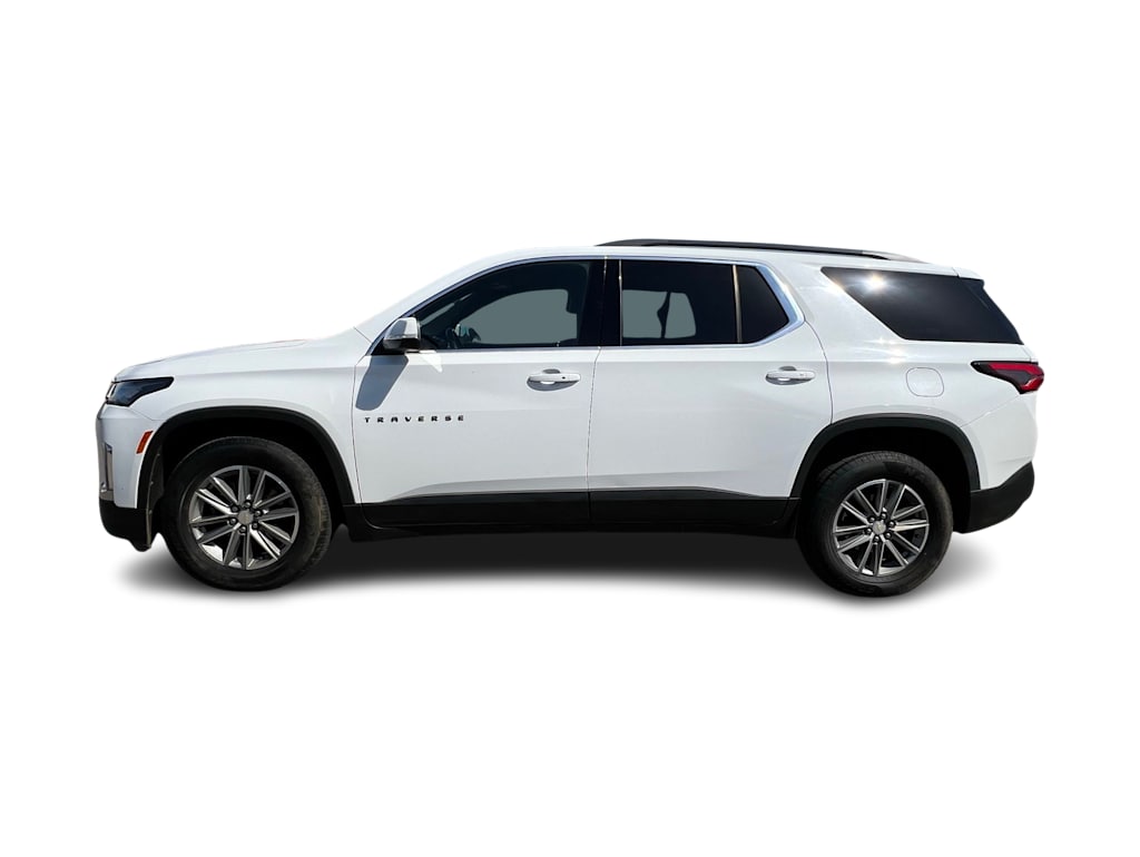 Thumbnail: 2023 Chevrolet Traverse - 3
