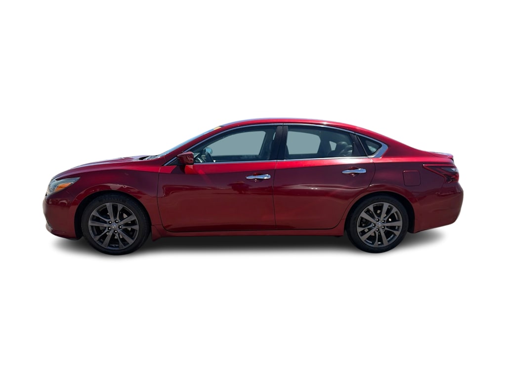 Thumbnail: 2018 Nissan Altima - 3