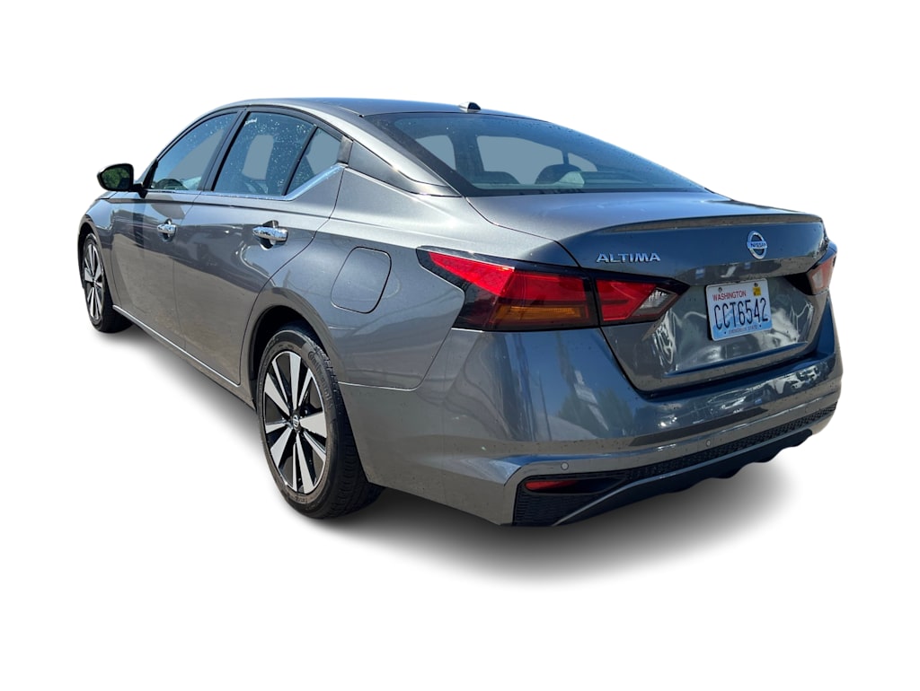Thumbnail: 2022 Nissan Altima - 4
