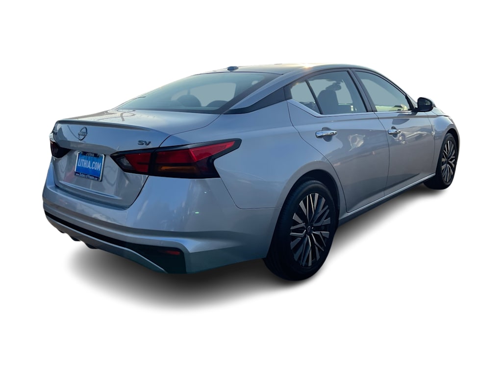 Thumbnail: 2023 Nissan Altima - 23