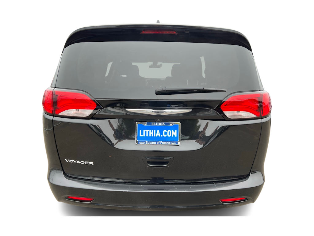 Thumbnail: 2022 Chrysler Voyager - 5