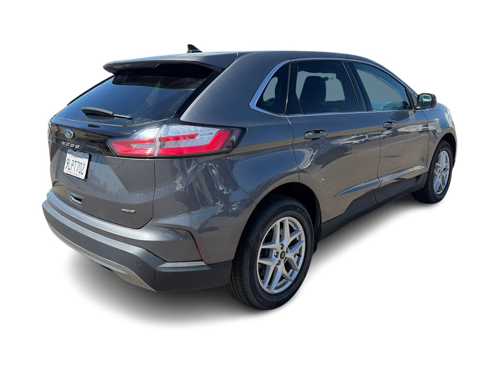 Thumbnail: 2024 Ford Edge - 17