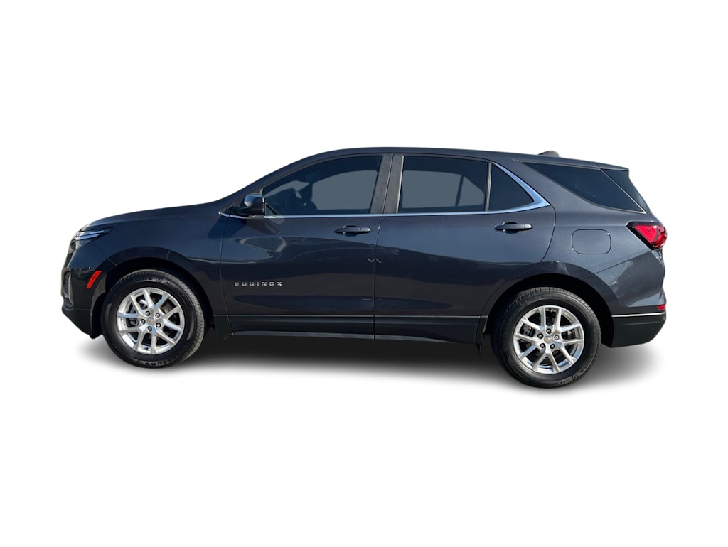 Thumbnail: 2022 Chevrolet Equinox - 3