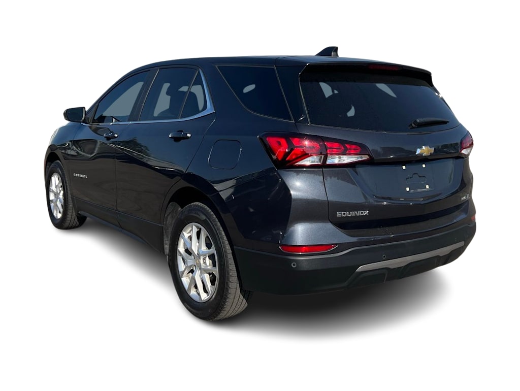 Thumbnail: 2022 Chevrolet Equinox - 4