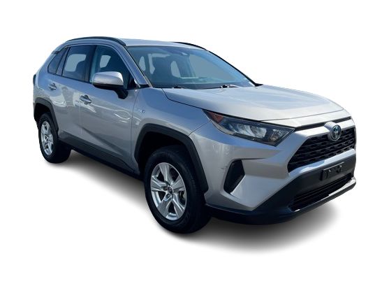 2019 Toyota RAV4 LE 24