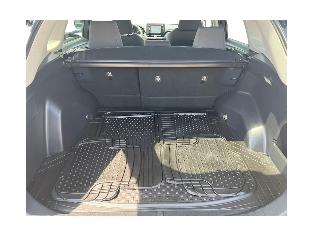 Thumbnail: 2019 Toyota RAV4 - 14