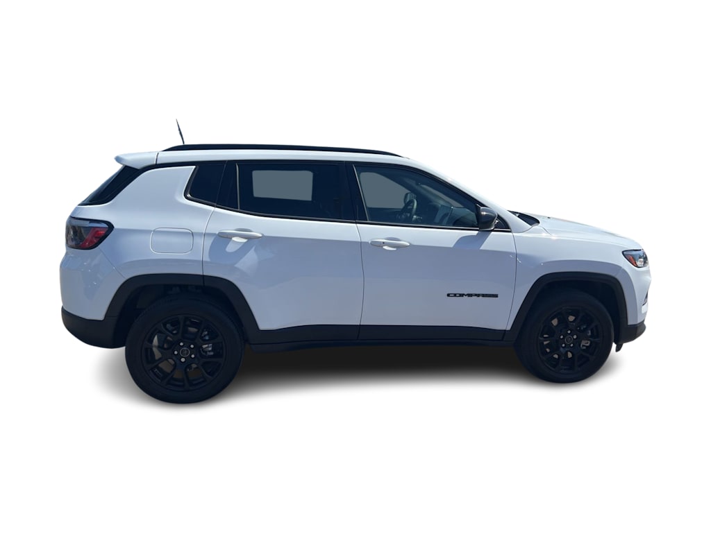 Thumbnail: 2025 Jeep Compass - 18