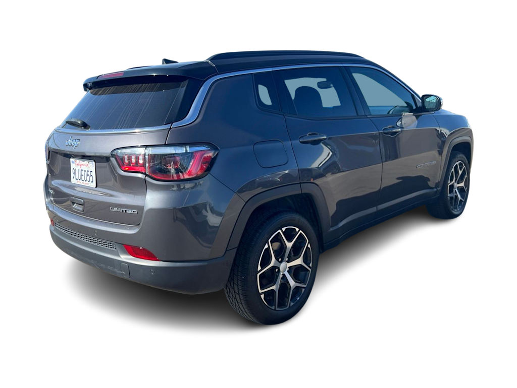 Thumbnail: 2024 Jeep Compass - 19