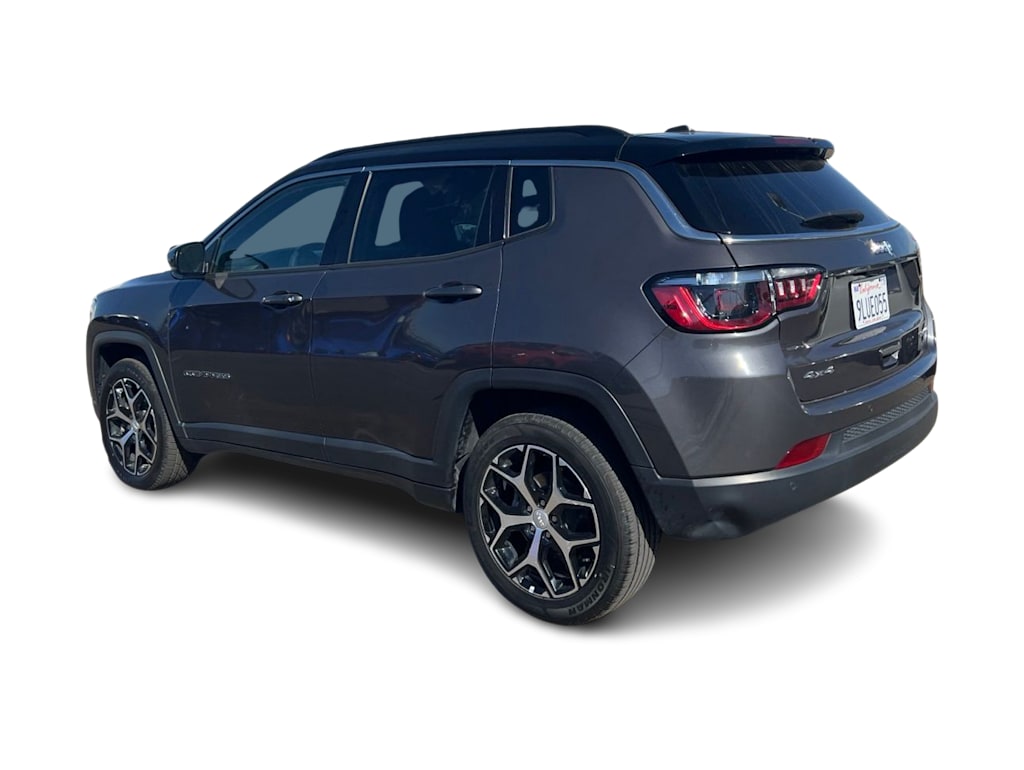 Thumbnail: 2024 Jeep Compass - 4