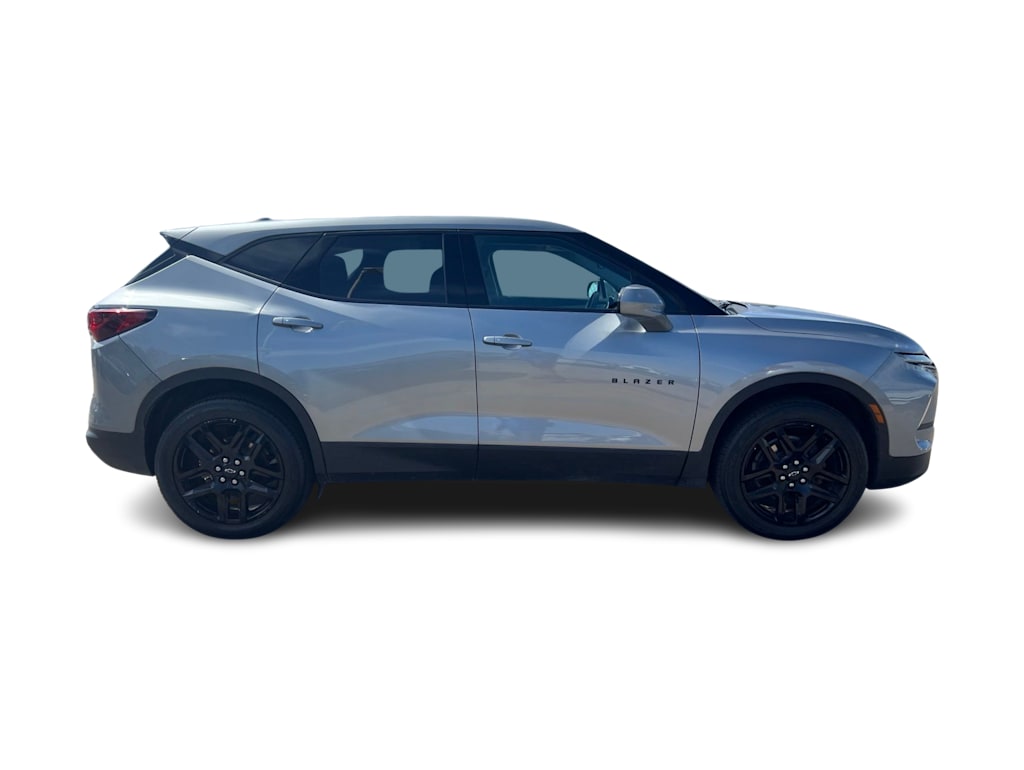 Thumbnail: 2023 Chevrolet Blazer - 13