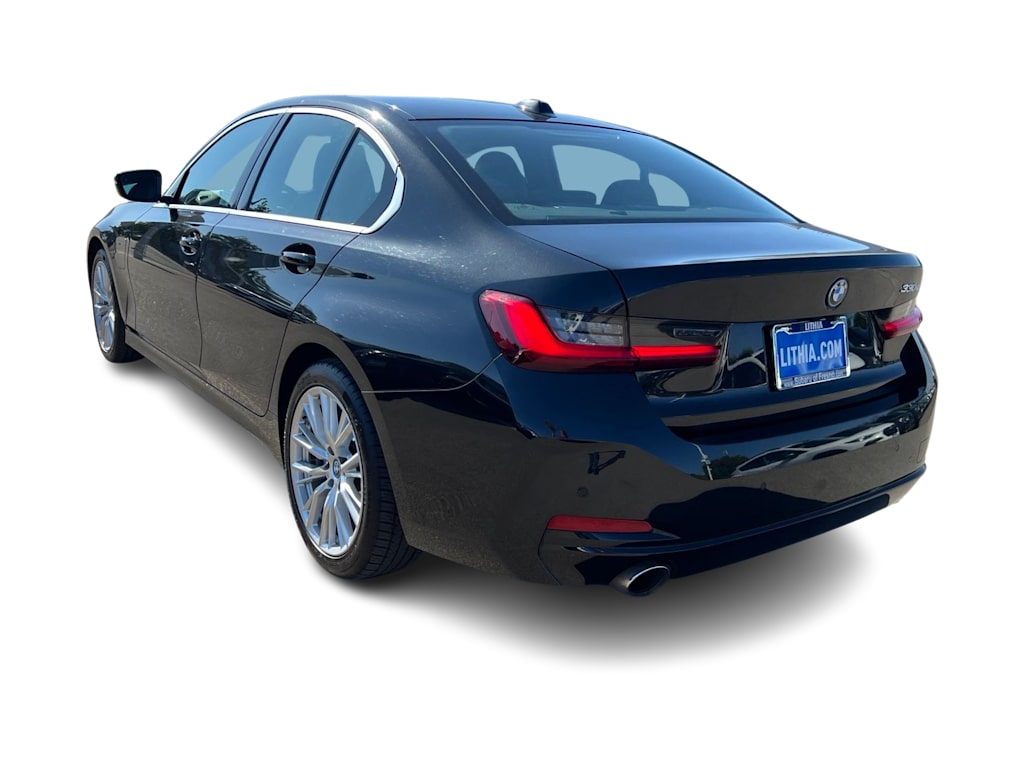 Thumbnail: 2024 BMW 3 Series - 4