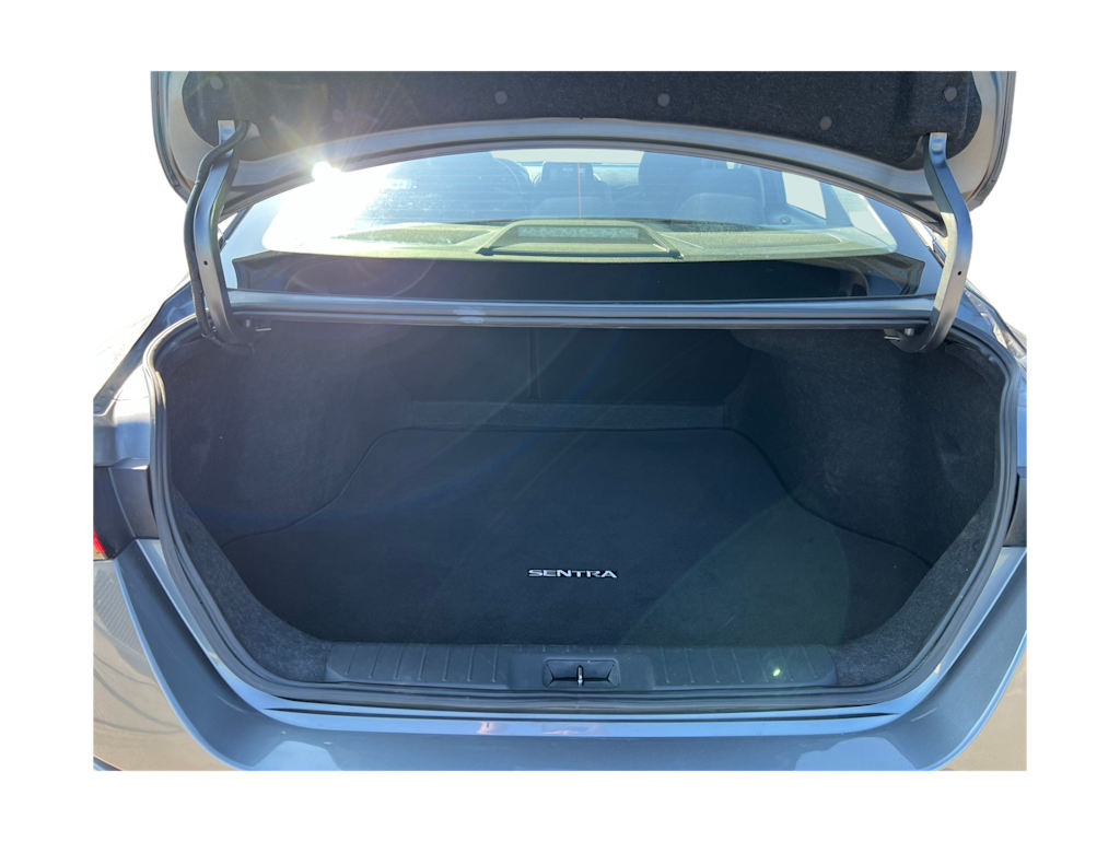 Thumbnail: 2023 Nissan Sentra - 18