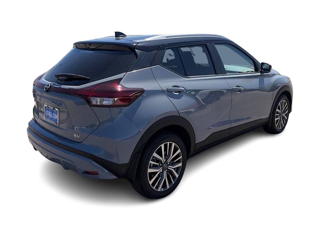 Thumbnail: 2023 Nissan Kicks - 21