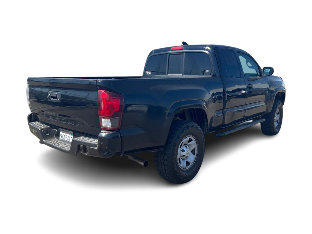 Thumbnail: 2022 Toyota Tacoma - 14