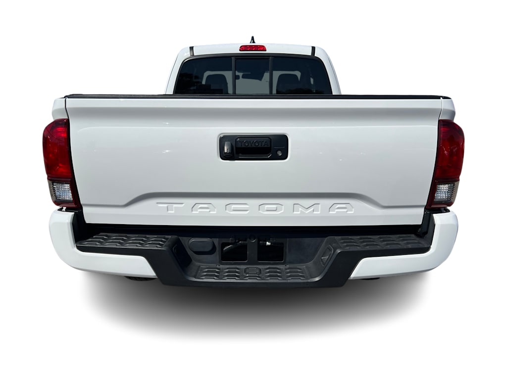 Thumbnail: 2022 Toyota Tacoma - 5
